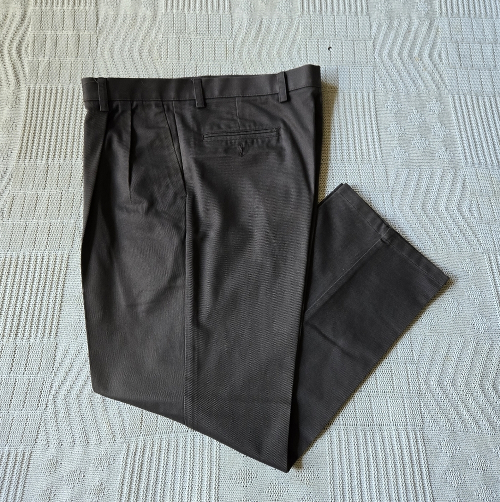 Dockers slacks